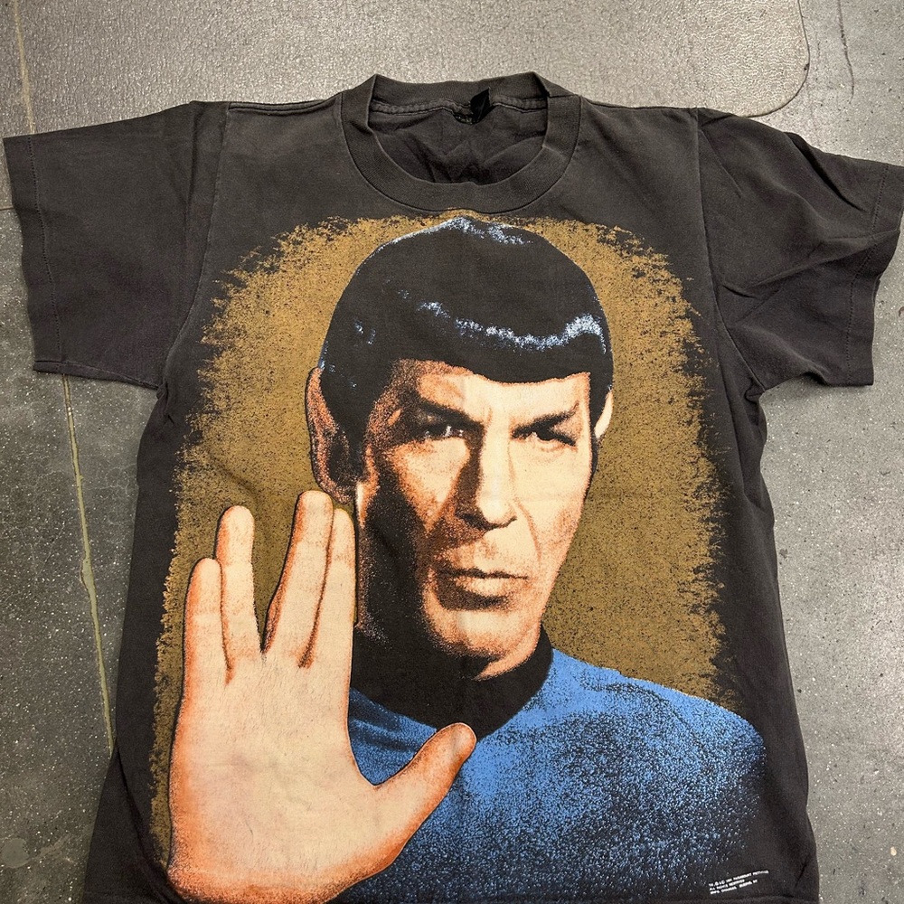 VTG 1991 Star Trek Spock Shirt TV Shows Tee Sz Small.